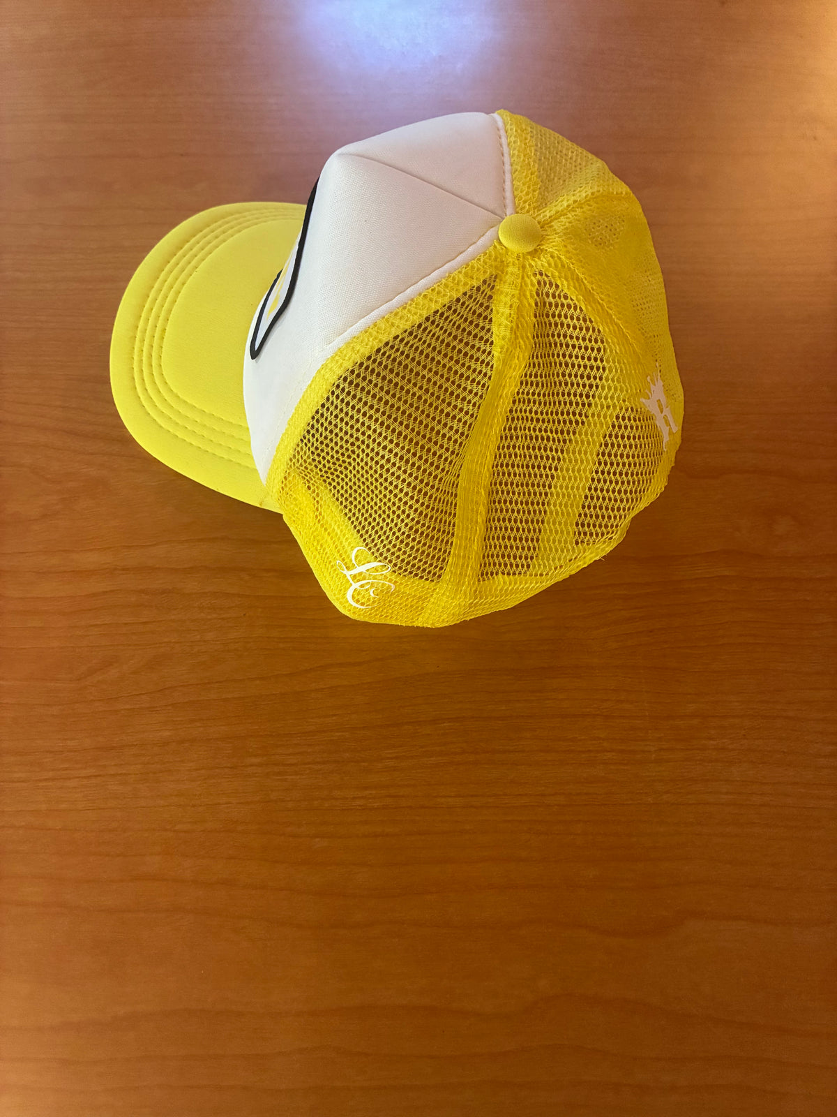 Trucker: White & Yellow ROYALTY
