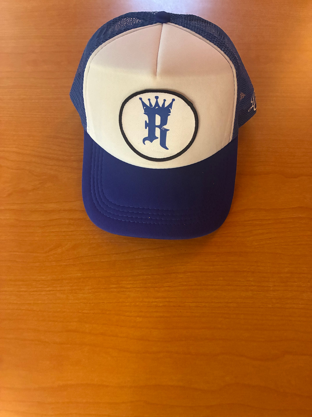 Trucker: White & Ocean Blue R LOGO