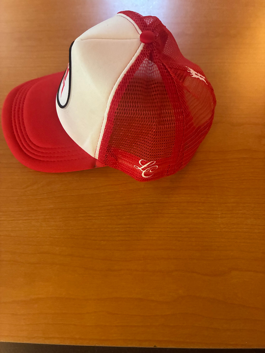 Trucker: White & Red R LOGO