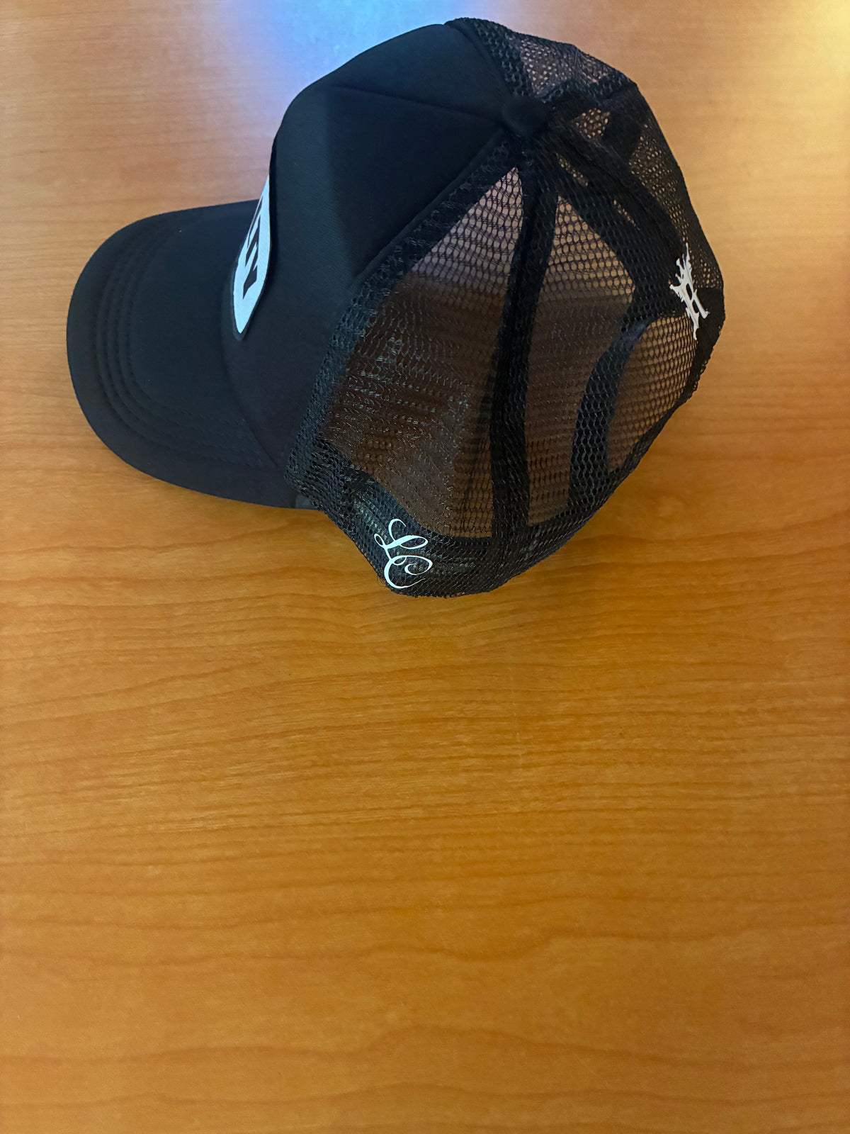 Trucker: Black On Black ROYALTY